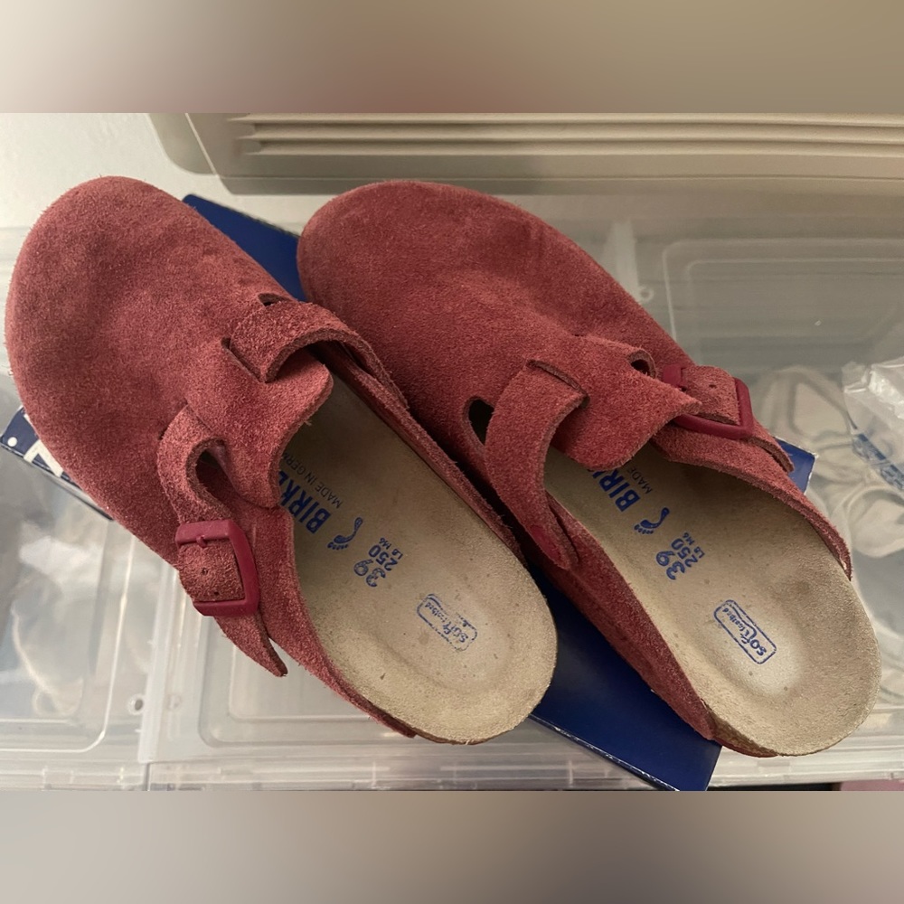 Boston Soft Footbed Suede Leather - Maroon